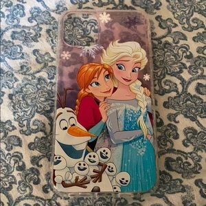 Cute frozen iPhone 11 Pro Max case!!
